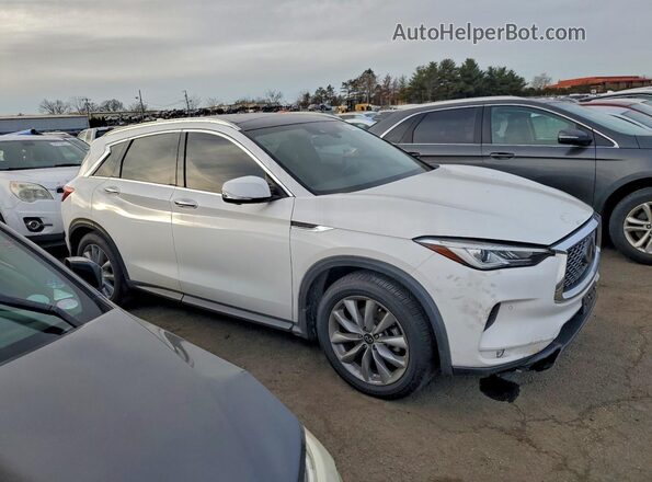 3PCAJ5CB7MF111826 2021 INFINITI QX50 White Delantero derecho