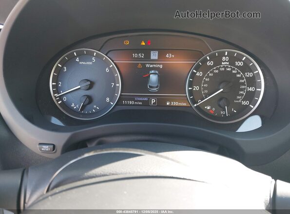 3PCAJ5FB2SF101908 2025 INFINITI QX50 White Vista de los asientos traseros
