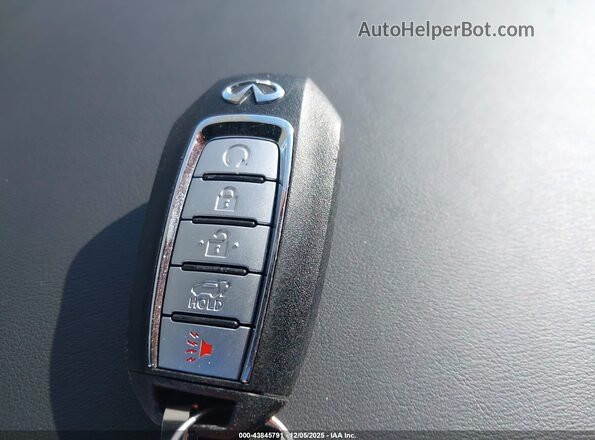 3PCAJ5FB2SF101908 2025 INFINITI QX50 White Vista del salpicadero