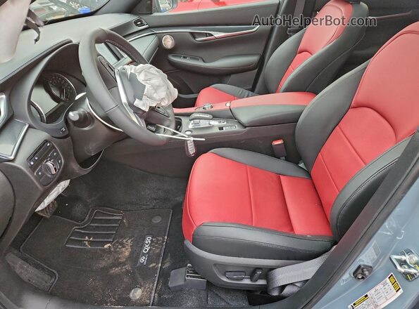 3PCAJ5FBXSF112932 2025 INFINITI QX50 Gray Widok wnętrza z przodu