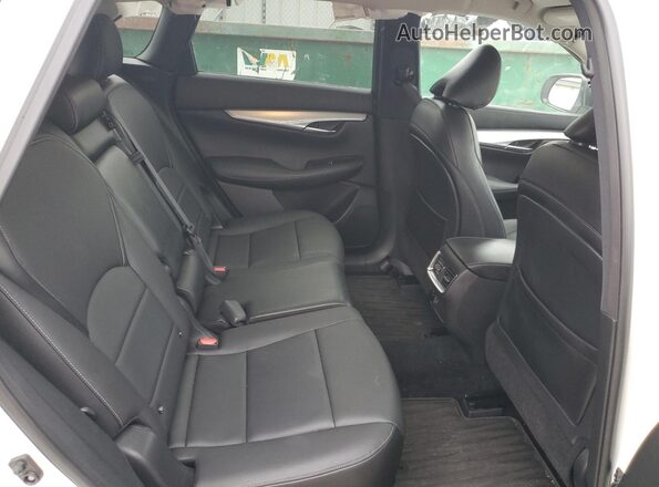 3PCAJ5M33LF111330 2020 INFINITI QX50 Two Tone Vista interior trasera
