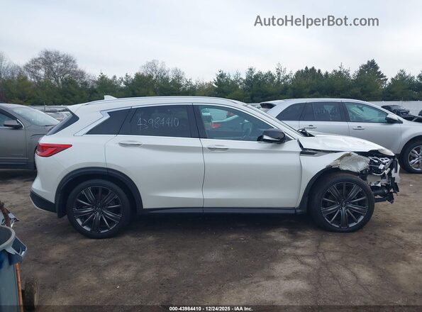 3PCAJ5M35LF106095 2020 INFINITI QX50 White Vista interior de 360 grados