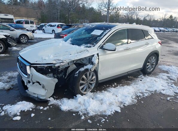 3PCAJ5M39LF105452 2020 INFINITI QX50 White Vista tres cuartos delantera izquierda