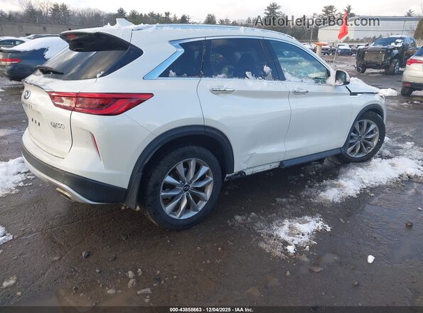 3PCAJ5M39LF105452 2020 INFINITI QX50 White Trasero derecho