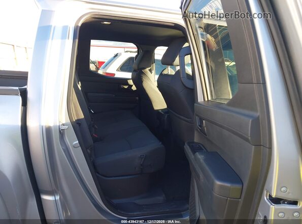 3TMKB5FN4RM001911 2024 TOYOTA TACOMA Silver VIN კოდის სტიკერის ხედი