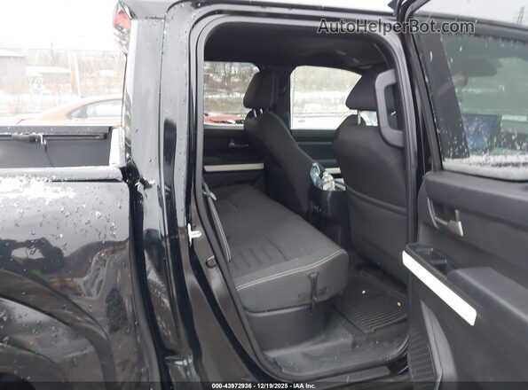 3TMLB5JN2RM068132 2024 TOYOTA TACOMA Black VIN კოდის სტიკერის ხედი