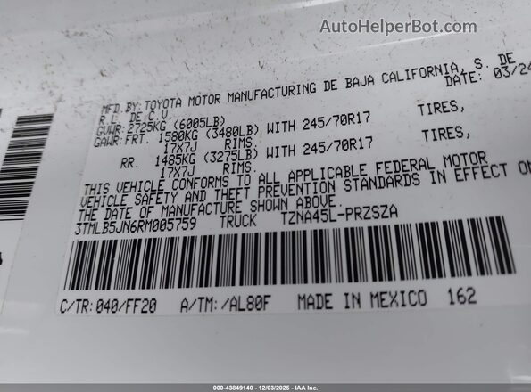 3TMLB5JN6RM005759 2024 TOYOTA TACOMA White ძრავის განყოფილების ხედი