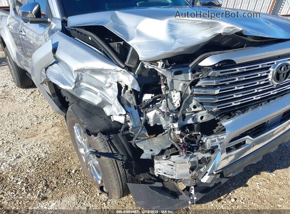 3TMLB5JN9RM018487 2024 TOYOTA LIMITED Silver Widok z przodu