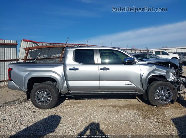 3TMLB5JN9RM018487 2024 TOYOTA LIMITED Silver Widok wnętrza z tyłu