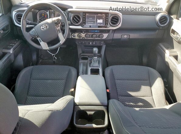 3TYCZ5AN1PT152892 2023 TOYOTA LE Gray Առջևի վահանակի տեսք