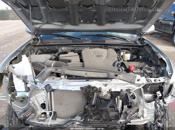 3TYCZ5AN8PT166644 2023 TOYOTA TACOMA Серебряный 
