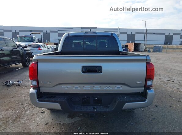 3TYCZ5AN8PT166644 2023 TOYOTA TACOMA Серебряный 