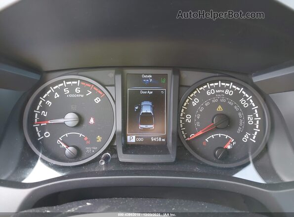 3TYCZ5AN8PT166644 2023 TOYOTA TACOMA Серебряный 