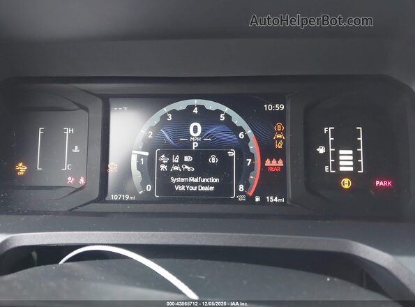 3TYLB5JN5RT002453 2024 TOYOTA TACOMA Белый Вид задних сидений