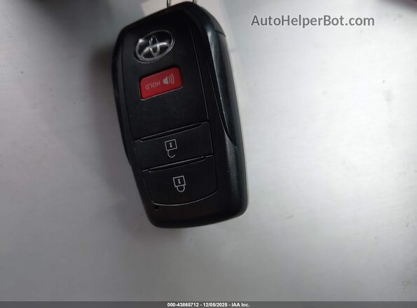 3TYLB5JN5RT002453 2024 TOYOTA TACOMA Белый Вид панели приборов