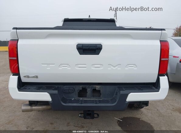 3TYLB5JN5RT002453 2024 TOYOTA TACOMA Белый 