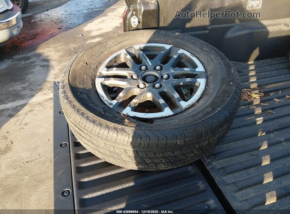 3TYLB5JN5RT037557 2024 TOYOTA TACOMA Gray Widok zestawu wskaźników