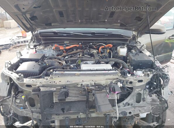 3TYLC5LN5RT009204 2024 TOYOTA TACOMA HYBRID Green Rear view