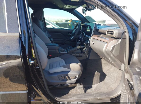 3TYLC5LN7ST038774 2025 TOYOTA TACOMA HYBRID Black Vista interior delantera