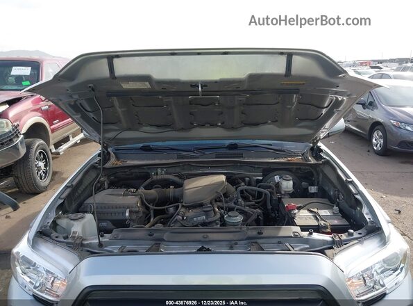 3TYRX5GN2NT053356 2022 TOYOTA TACOMA Silver Հետևի տեսք