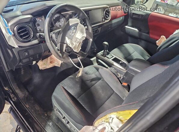 3TYSZ5AN4NT098741 2022 TOYOTA TACOMA Black Առջևի վահանակի տեսք