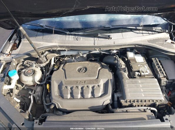 3VV2B7AX0JM149922 2018 VOLKSWAGEN TIGUAN Black 