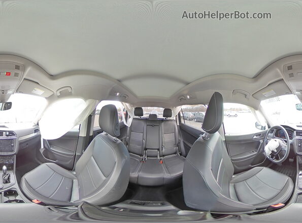 3VV2B7AX0MM001905 2021 VOLKSWAGEN TIGUAN Серый 