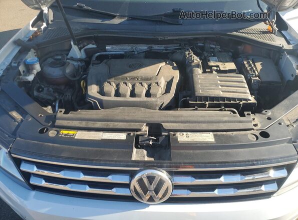 3VV2B7AX1JM118422 2018 VOLKSWAGEN TIGUAN Белый 