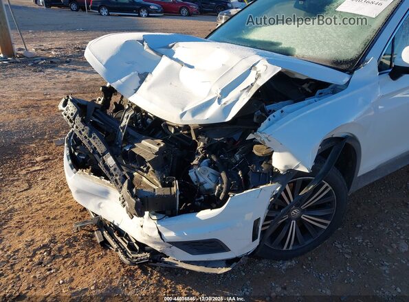 3VV2B7AX3JM052696 2018 VOLKSWAGEN TIGUAN White Դիմացի տեսք