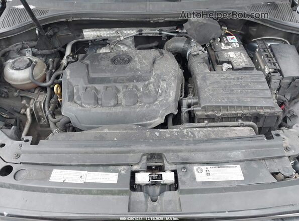 3VV2B7AX3JM193722 2018 VOLKSWAGEN TIGUAN Gray Вид ззаду
