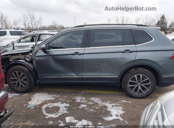 3VV2B7AX3JM193722 2018 VOLKSWAGEN TIGUAN Gray 