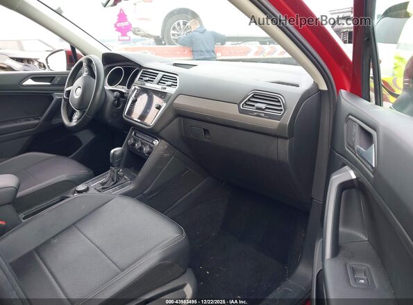 3VV2B7AX5MM046368 2021 VOLKSWAGEN TIGUAN Red 