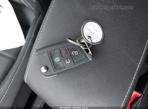 3VV2B7AX5MM046368 2021 VOLKSWAGEN TIGUAN Red 