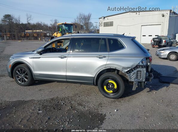 3VV2B7AX6NM119359 2022 VOLKSWAGEN TIGUAN Gray 