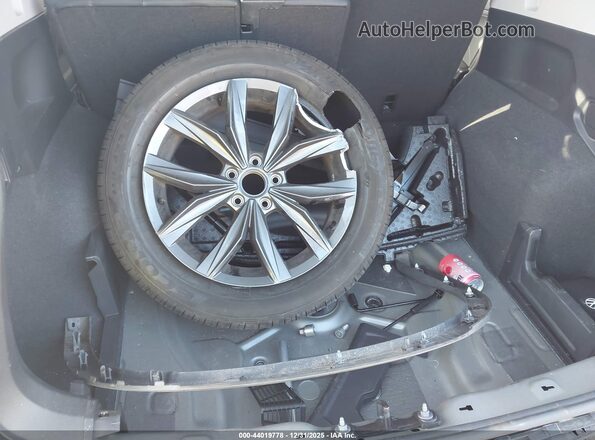 3VV2B7AX6NM119359 2022 VOLKSWAGEN TIGUAN Gray 