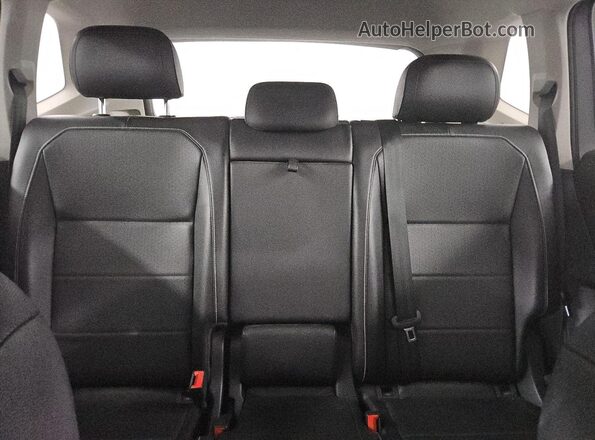 3VV2B7AX8MM126909 2021 VOLKSWAGEN TIGUAN Silver 