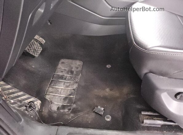 3VV2B7AX8MM126909 2021 VOLKSWAGEN TIGUAN Silver 