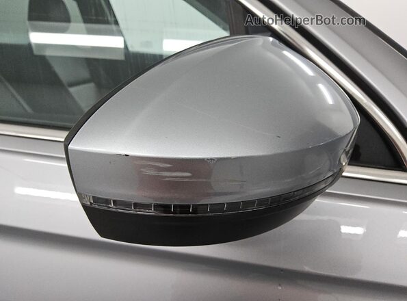 3VV2B7AX8MM126909 2021 VOLKSWAGEN TIGUAN Silver 