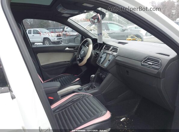 3VV2B7AX9LM107607 2020 VOLKSWAGEN TIGUAN White Vista interior delantera