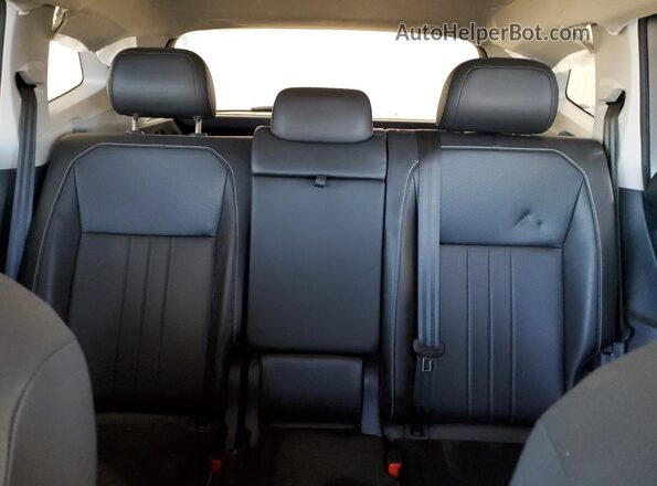 3VV2B7AXXRM034904 2024 VOLKSWAGEN TIGUAN Silver 