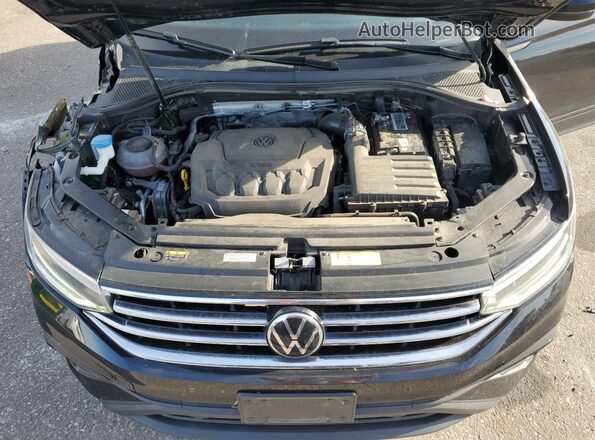 3VV3B7AX2NM138981 2022 VOLKSWAGEN TIGUAN Black Vista del compartimento del motor