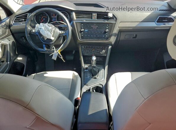 3VV3B7AX3JM191375 2018 VOLKSWAGEN TIGUAN Red 