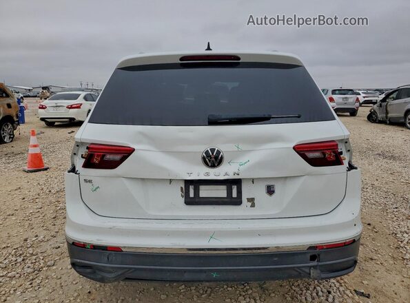 3VV3B7AX6NM084987 2022 VOLKSWAGEN TIGUAN Белый Вид сзади