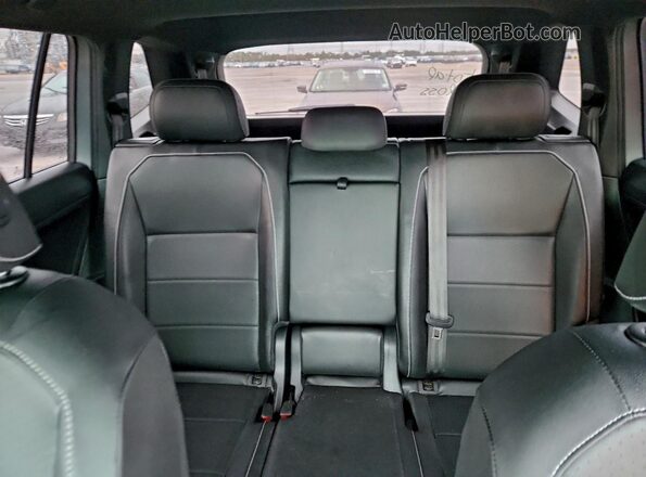 3VV3B7AX7MM091171 2021 VOLKSWAGEN TIGUAN Silver 