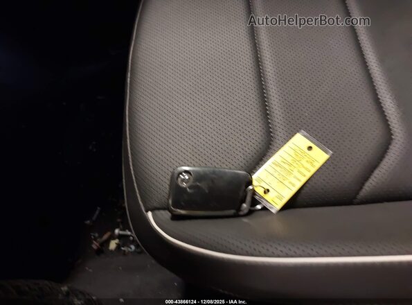 3VV4B7AX2NM063560 2022 VOLKSWAGEN TIGUAN Blue Առջևի վահանակի տեսք