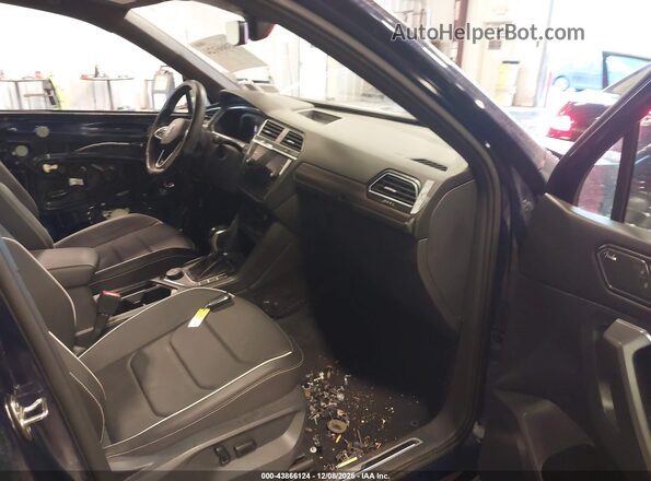 3VV4B7AX2NM063560 2022 VOLKSWAGEN TIGUAN Blue Սալոնի դիմացի տեսք