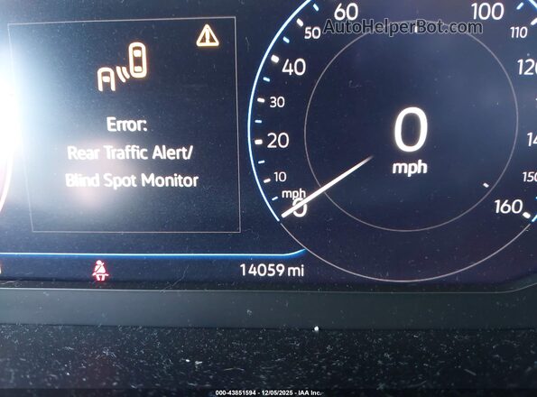 3VV4X7B22RM035901 2024 VOLKSWAGEN TAOS White 