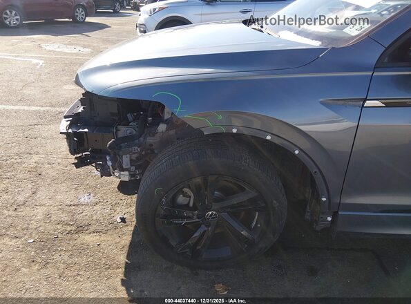 3VV8B7AX4PM091493 2023 VOLKSWAGEN TIGUAN Gray Դիմացի տեսք