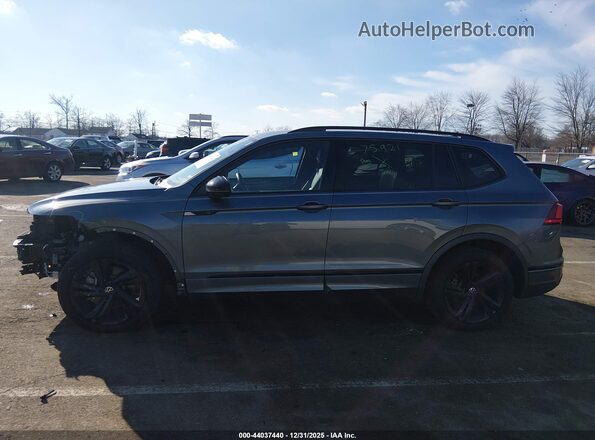 3VV8B7AX4PM091493 2023 VOLKSWAGEN TIGUAN Gray Սալոնի 360 աստիճան տեսք