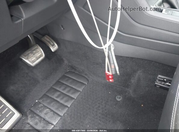 3VVCB7AX2RM103427 2024 VOLKSWAGEN TIGUAN Gray Vista del salpicadero